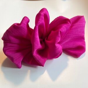Vintage 80s 90s Big Puffy Fuchsia Hair Bow Barrette